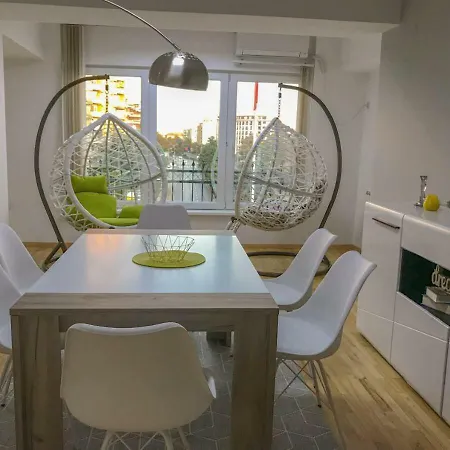Regina's Luxury And View