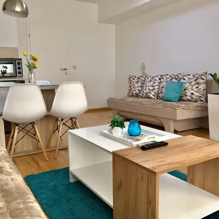Regina's Luxury And View Skopie