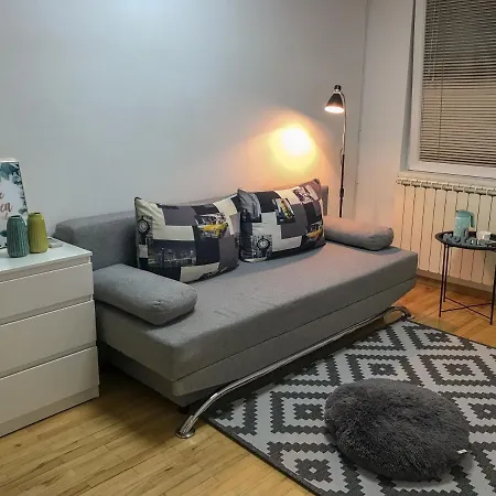 Regina's Luxury And View Apartamento Skopie