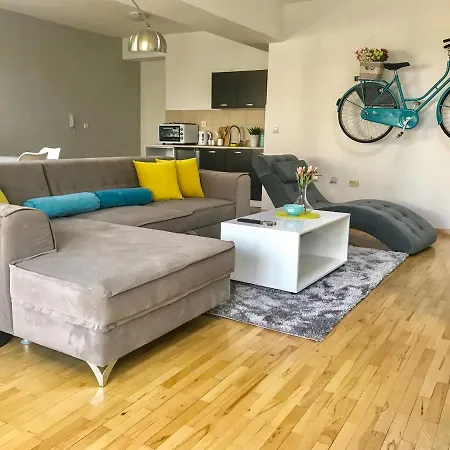 Regina's Luxury And View Apartamento Skopie